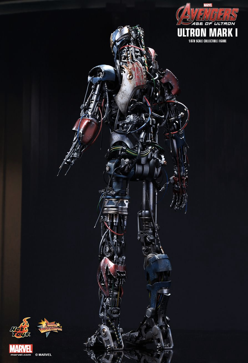 Illustration for article titled This Sixth-Scale Ultron Will Actually Make You Want a Busted Up Figure